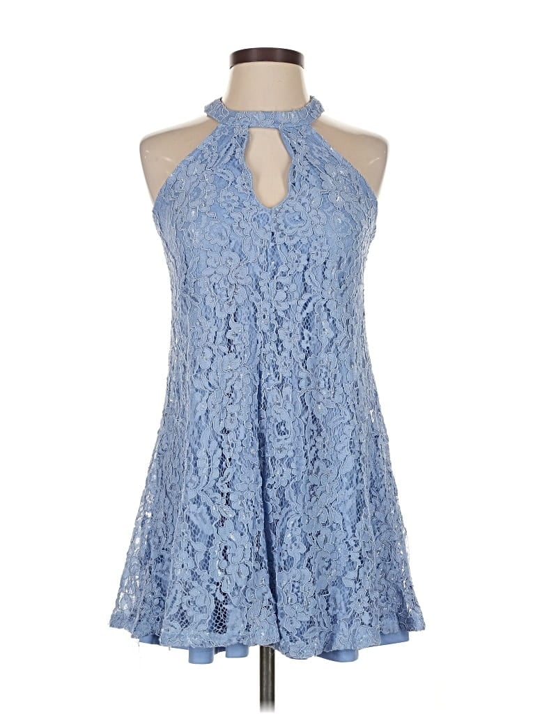 Pre-owned Francesca's Cocktail Dress In Blue
