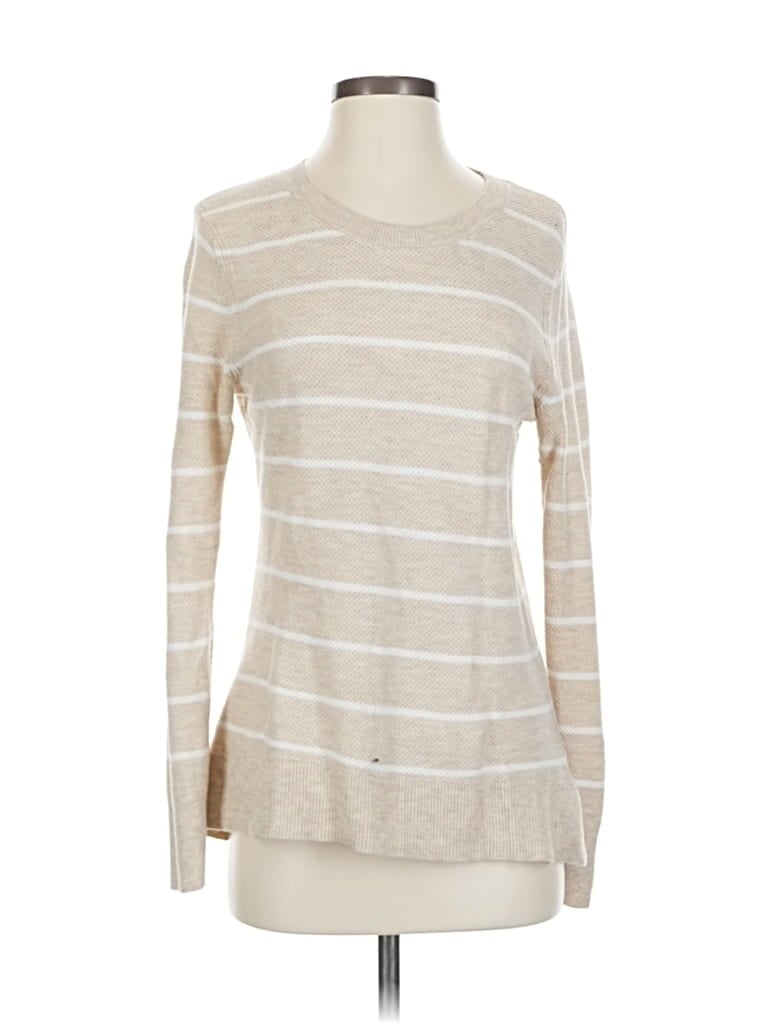 Pre-owned Gap Pullover Sweater In White