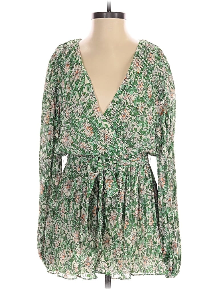 Pre-owned Lulus Romper In Green