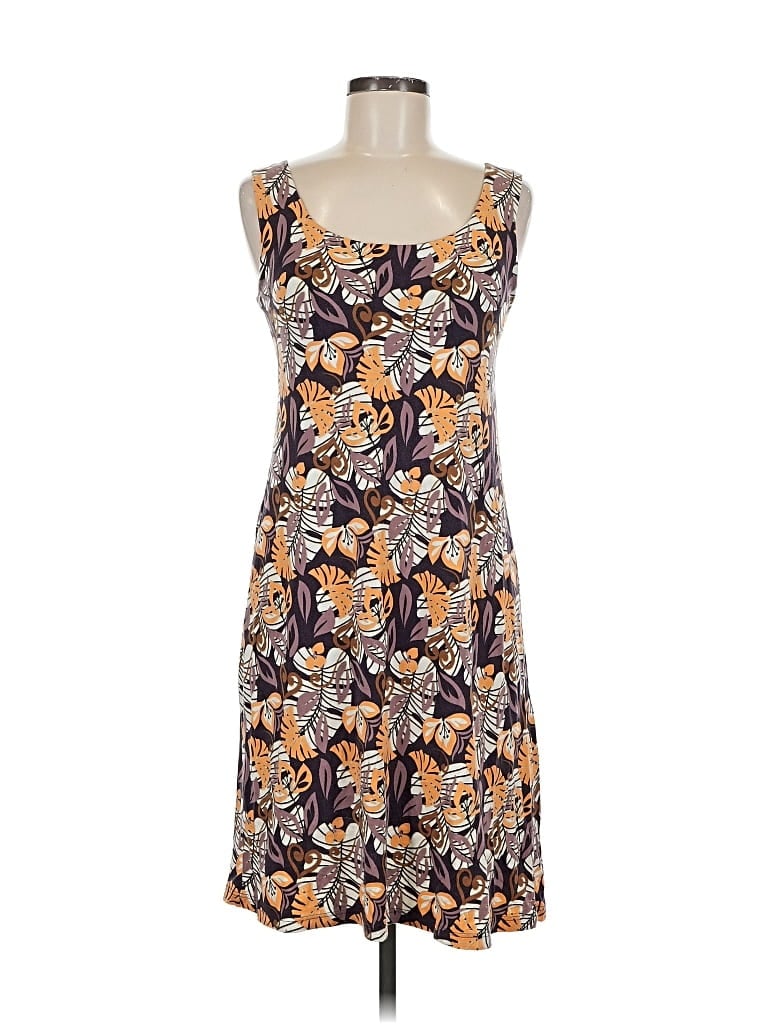 Pre-owned Uniqlo Casual Dress In Brown