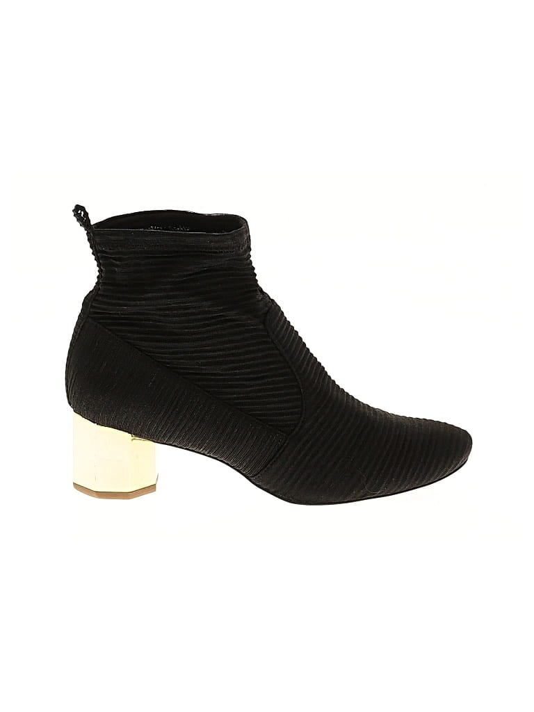 Pre-owned Katy Perry Ankle Boots In Black