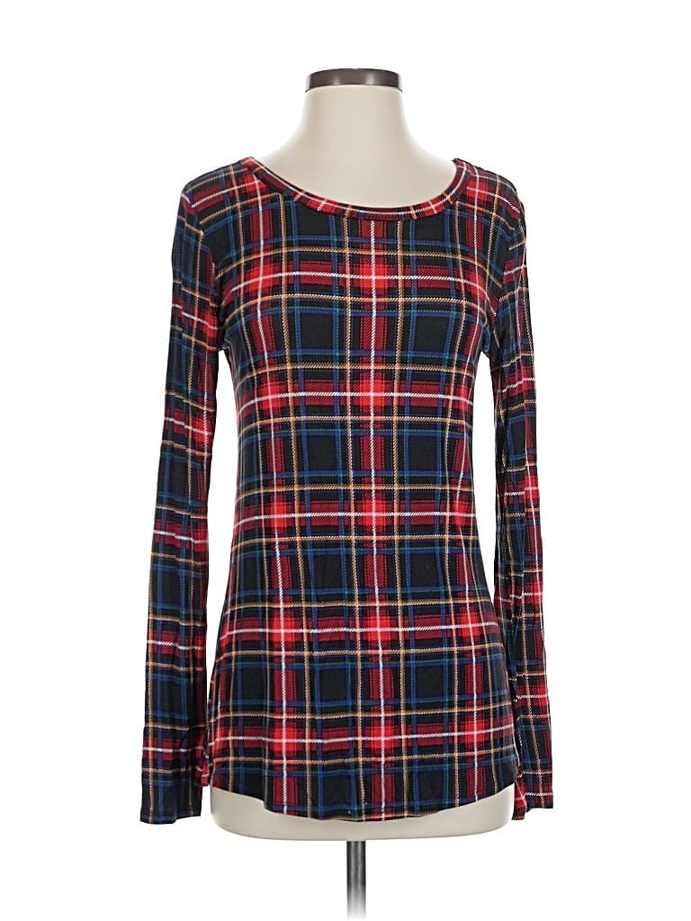 Pre-owned 24/7 Maurices Long Sleeve T-shirt In Red