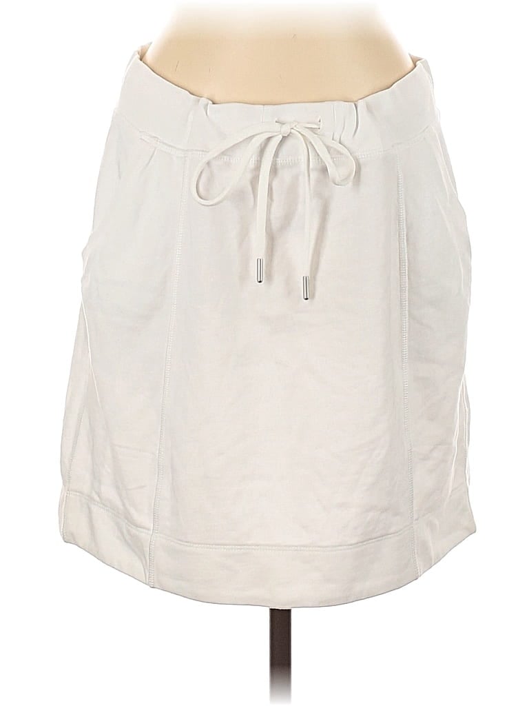 Pre-owned Tommy Bahama Casual Skirt In White