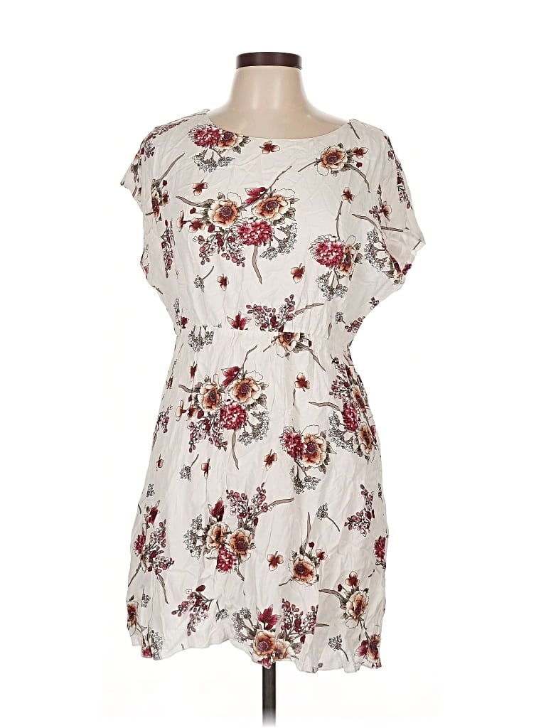 Pre-owned Pink Martini Casual Dress In White