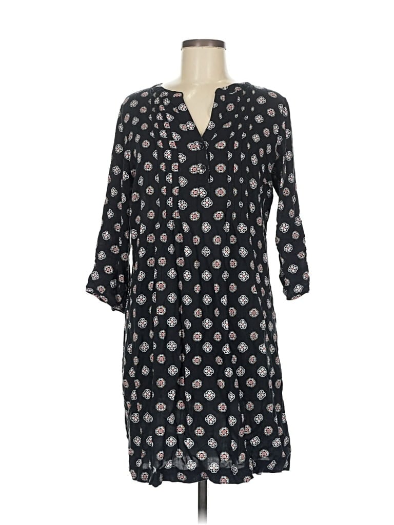 Pre-owned Old Navy Casual Dress In Black
