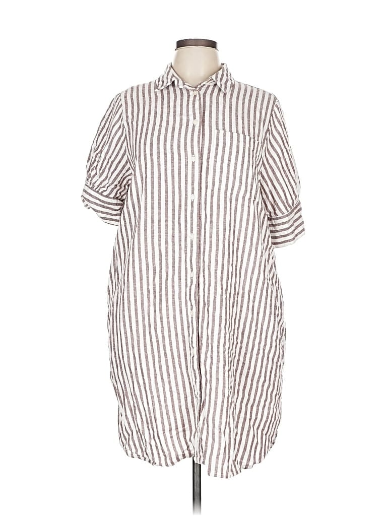 Pre-owned Old Navy Casual Dress In White