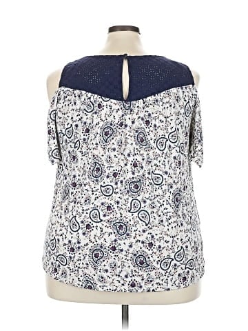 Torrid Sleeveless Blouse (view 2)