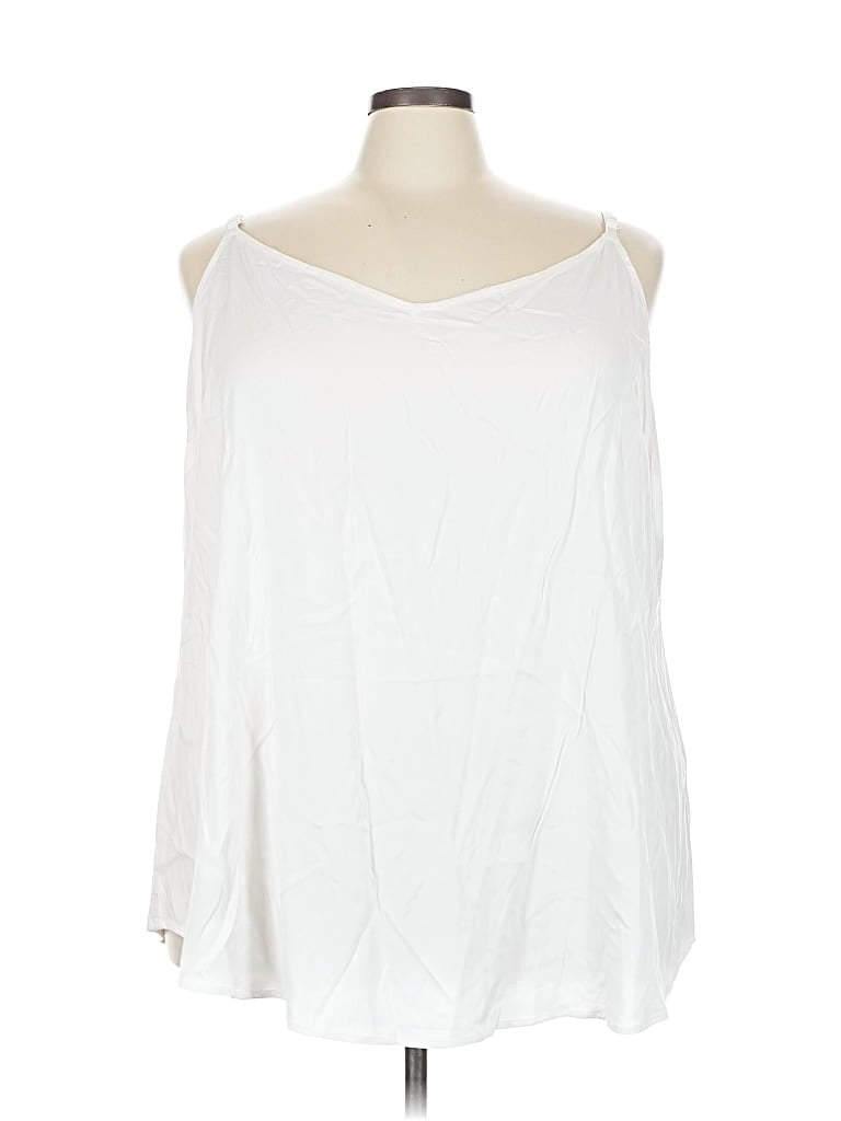 Pre-owned Torrid Sleeveless Top White Tops