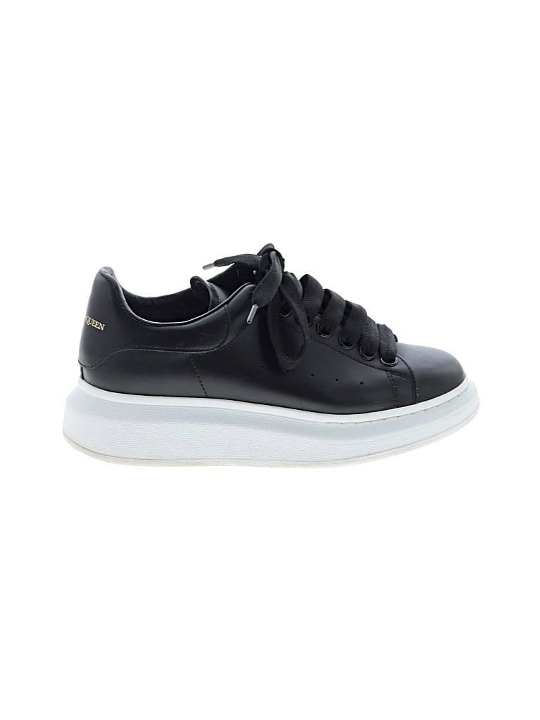 Pre-owned Alexander Mcqueen Sneakers In Black