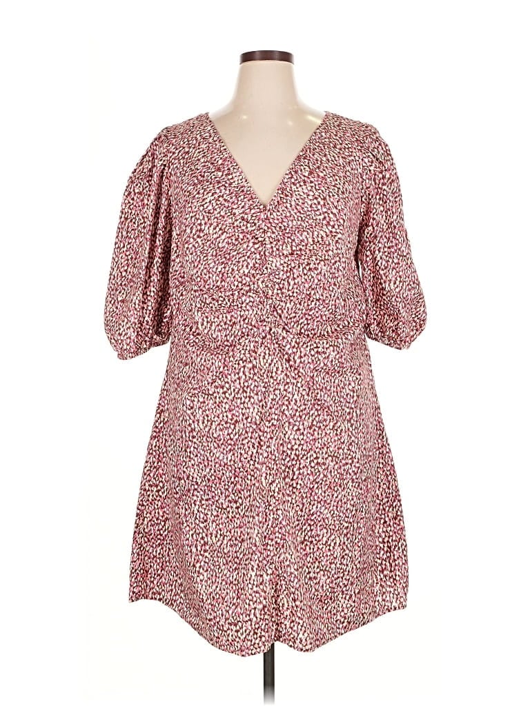 Pre-owned Universal Thread Casual Dress In Burgundy
