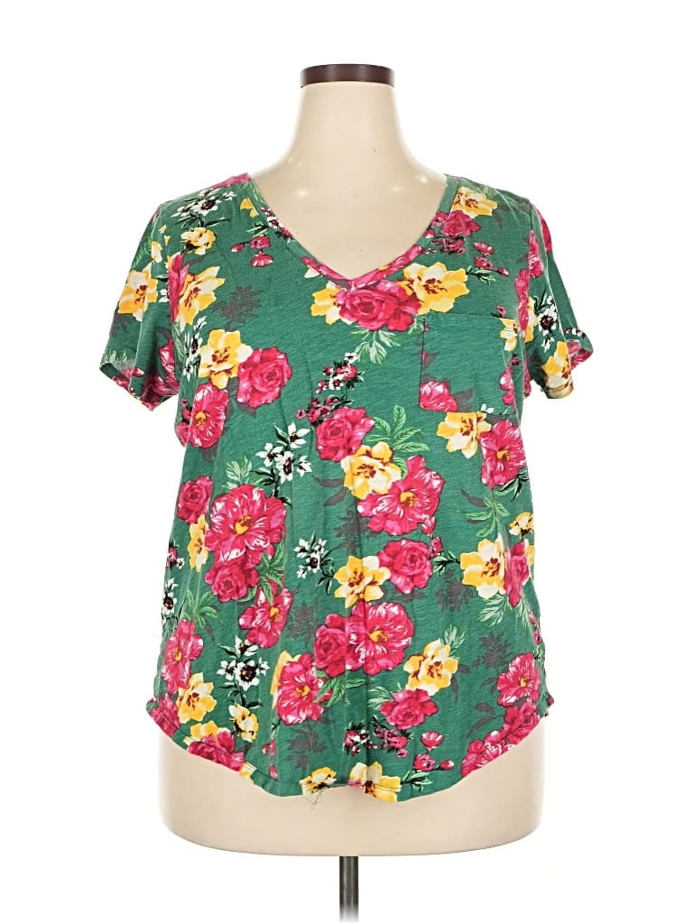 Pre-owned Torrid Short Sleeve T-shirt In Green