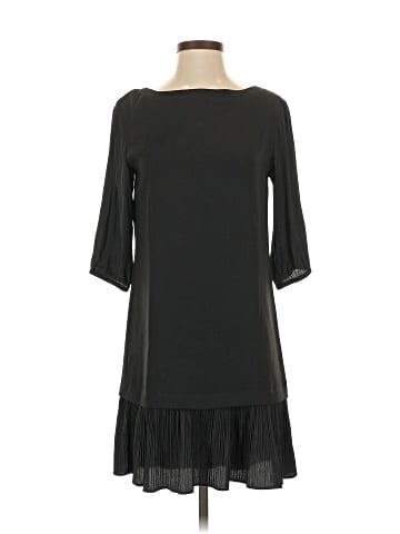Sisley Casual Dress (view 1)