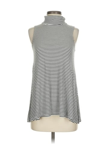 Puella Turtleneck Sweater (view 1)