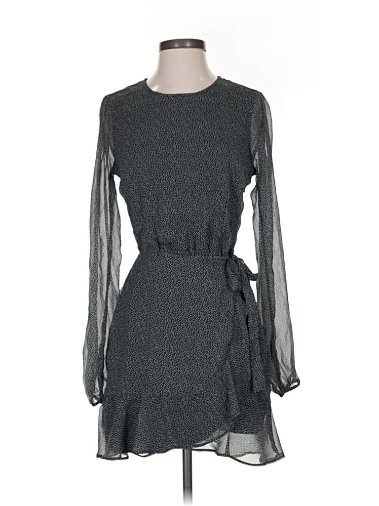 Pre-owned Abercrombie & Fitch Casual Dress In Gray