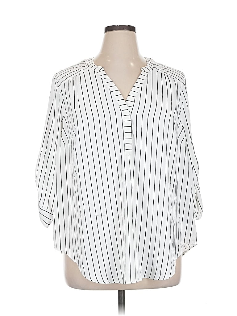 Pre-owned Torrid 3/4 Sleeve Blouse In White