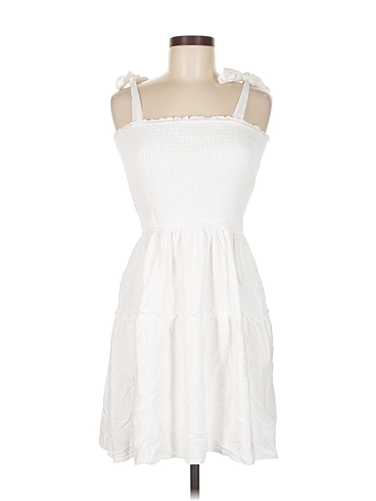 Pre-owned Zesica Casual Dress In White