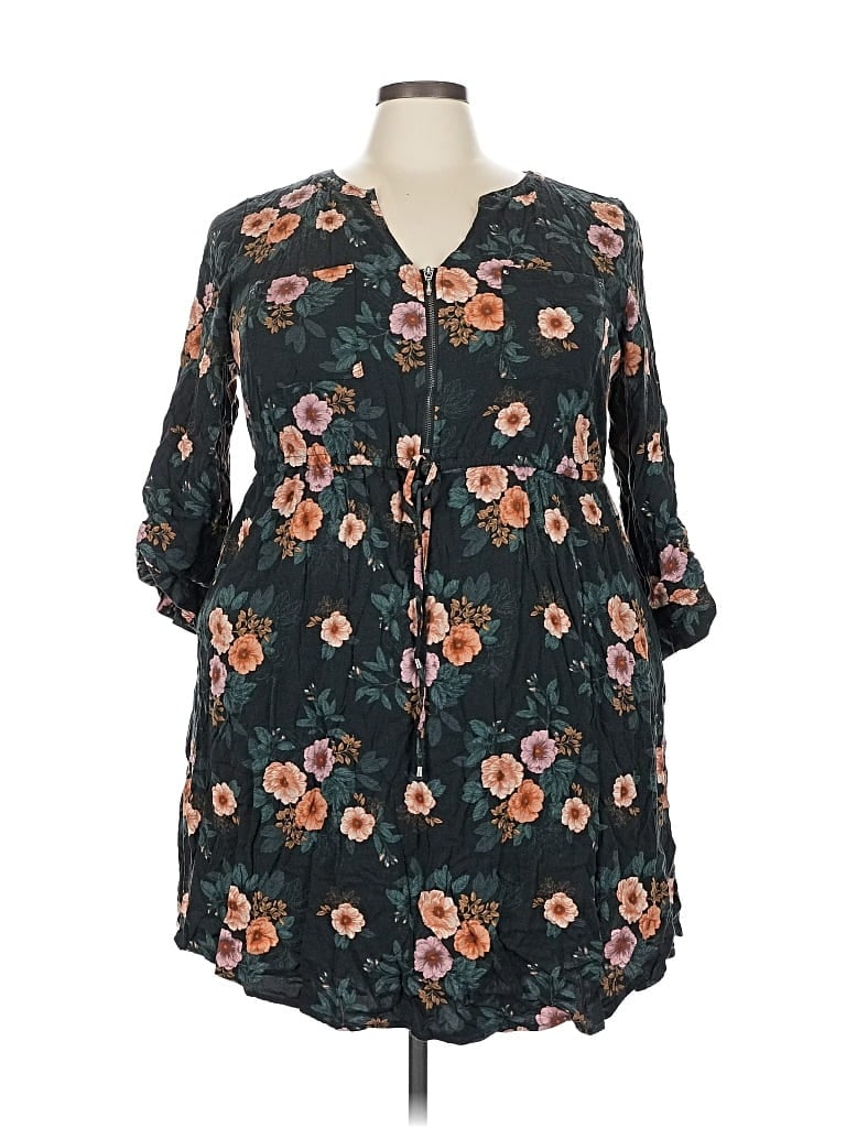 Pre-owned Torrid Casual Dress In Black