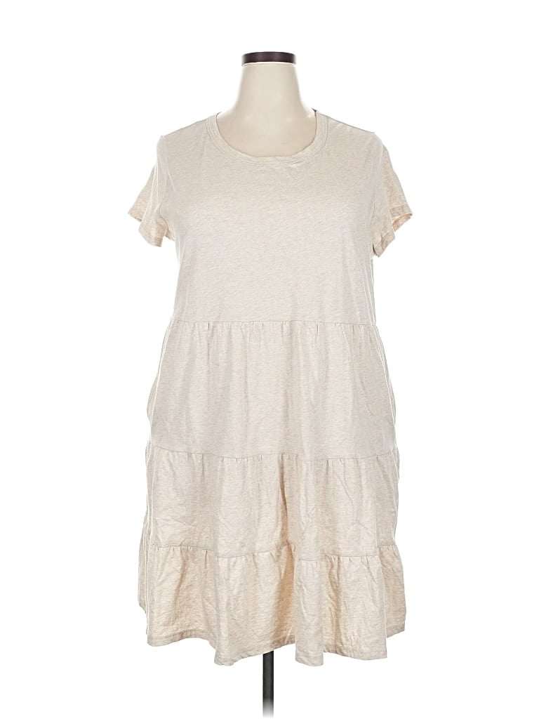 Pre-owned Time And Tru Casual Dress In White