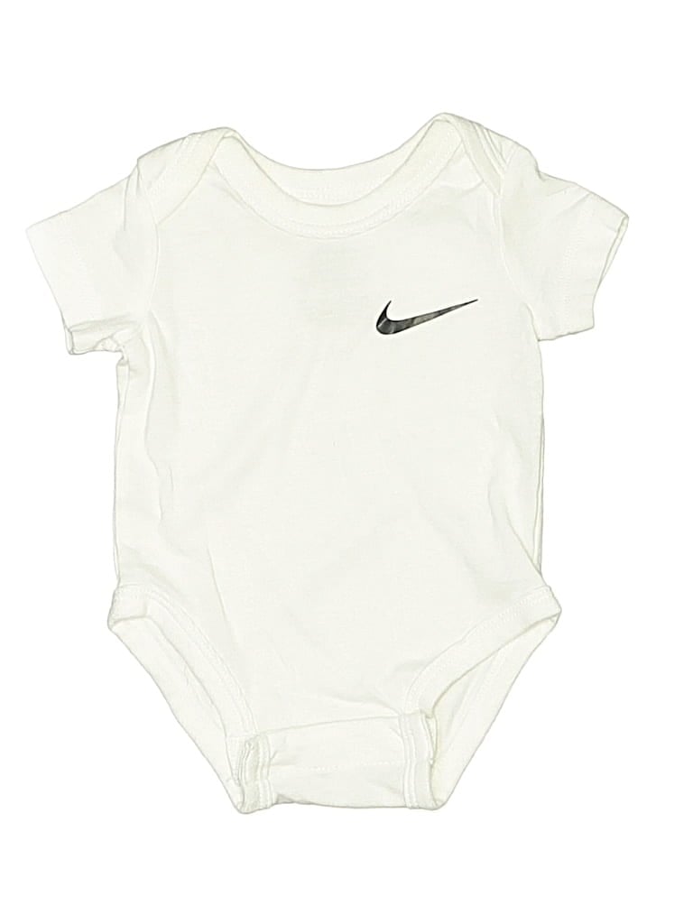 Pre-owned Nike Babies' Short Sleeve Onesie In White