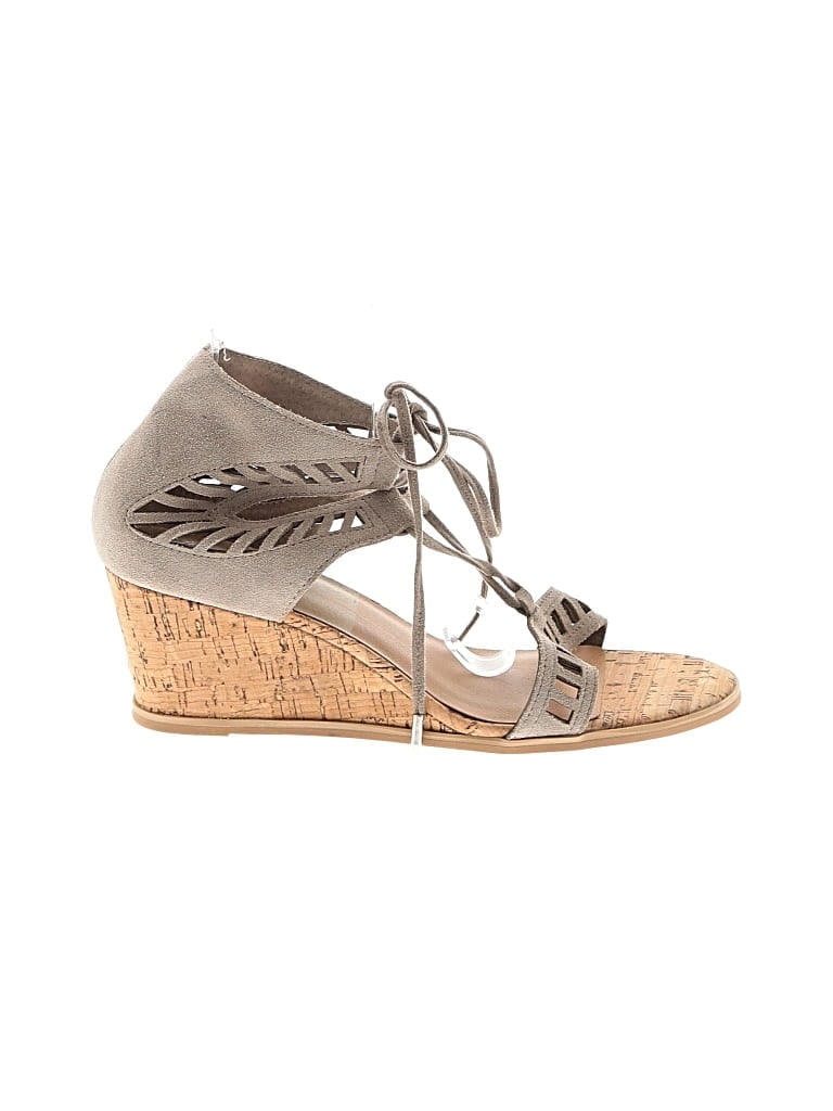 Pre-owned Dolce Vita Wedges In Gray