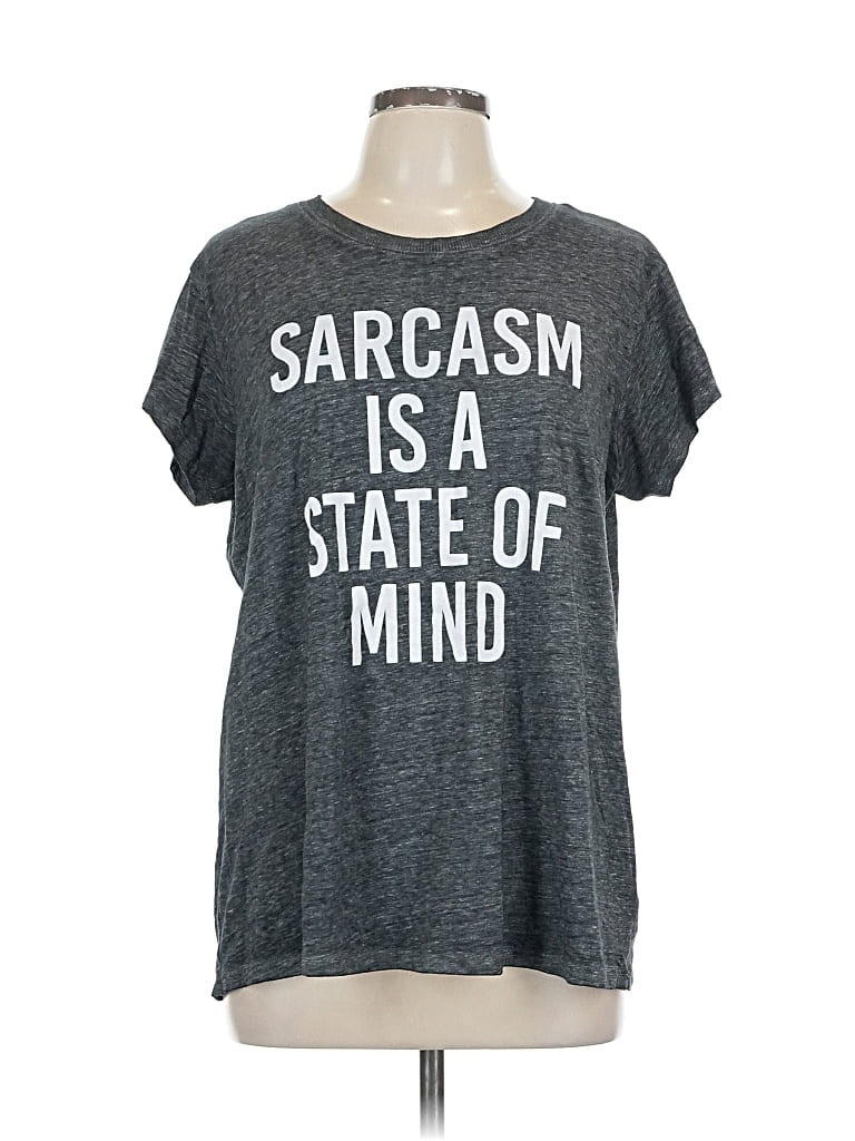 Pre-owned Torrid Short Sleeve T-shirt In Gray