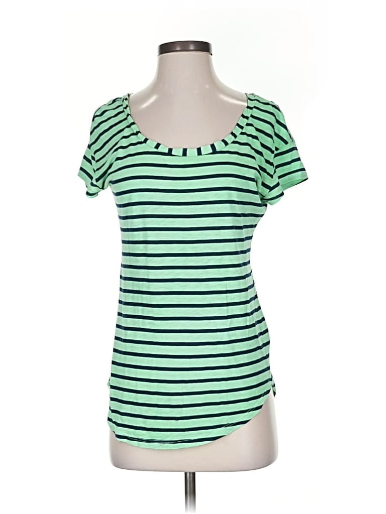 Pre-owned Splendid Short Sleeve T-shirt In Green