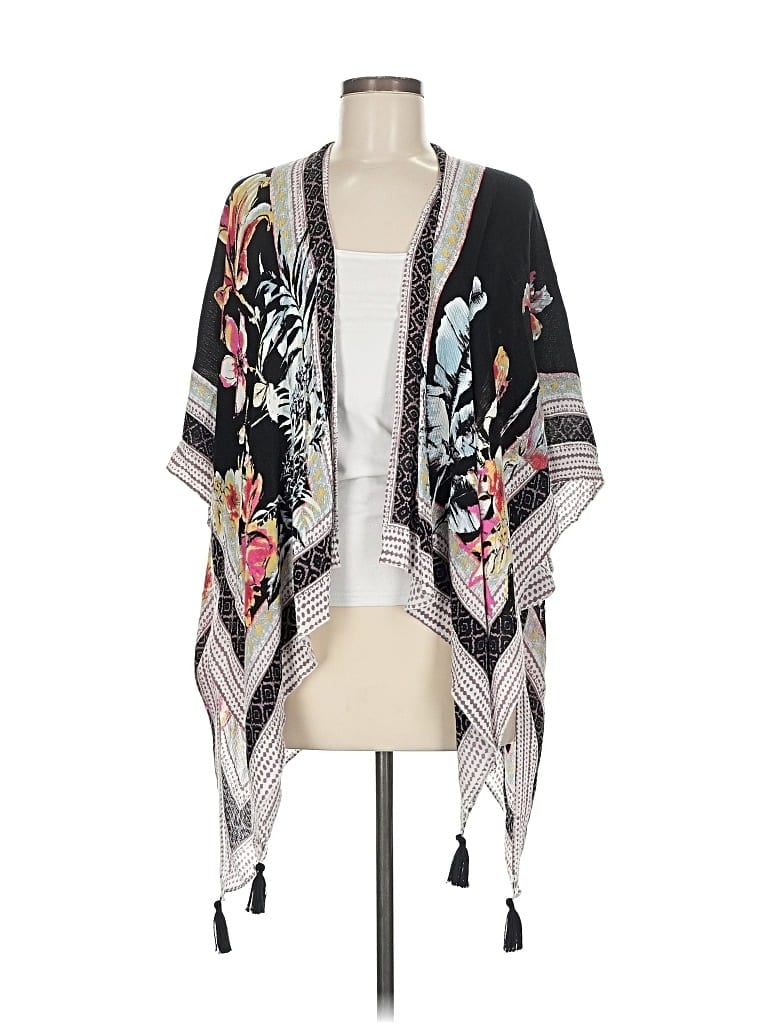 Pre-owned Vince Camuto Kimono In Black