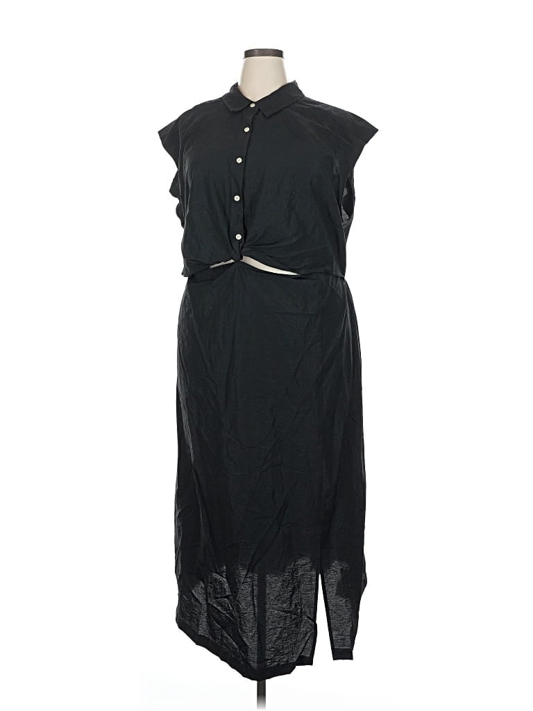 Pre-owned Old Navy Casual Dress In Black