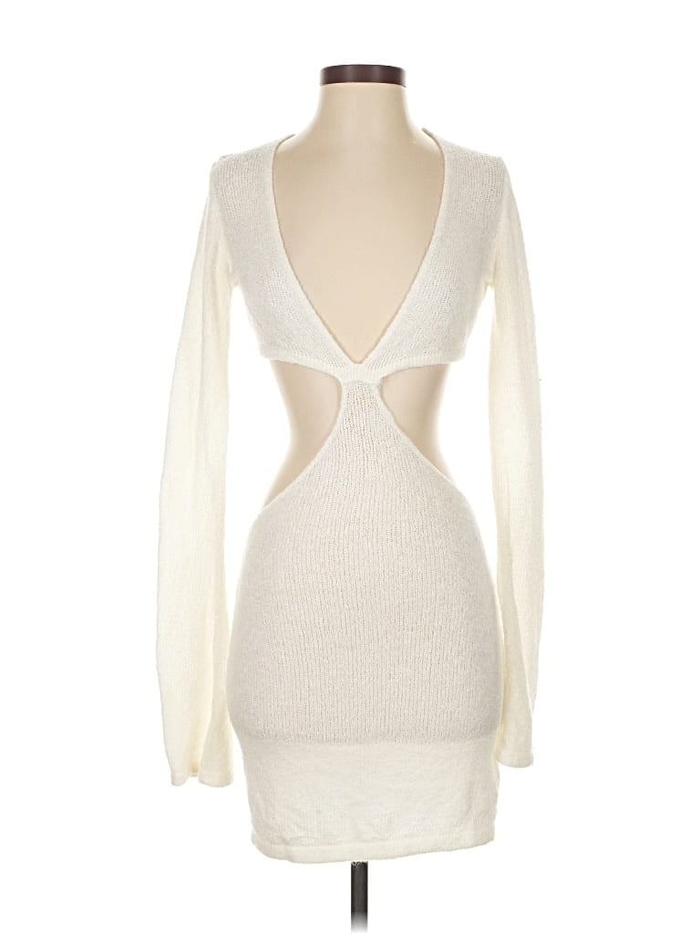 Pre-owned Prettylittlething Cocktail Dress In White