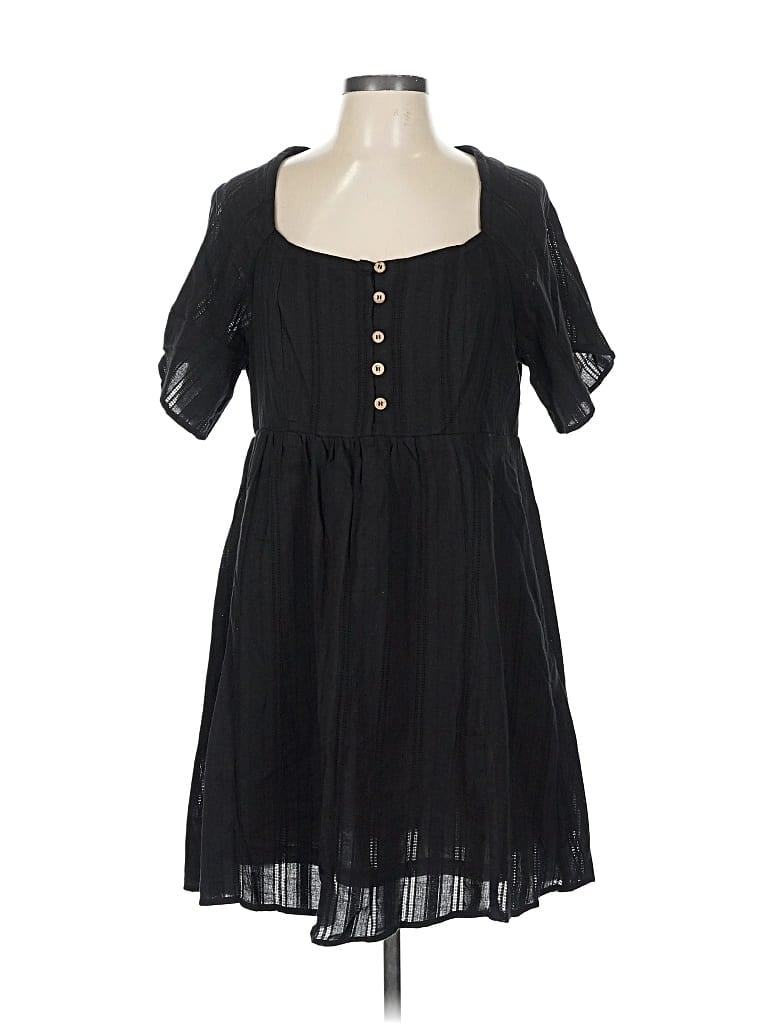Pre-owned New In Casual Dress In Black