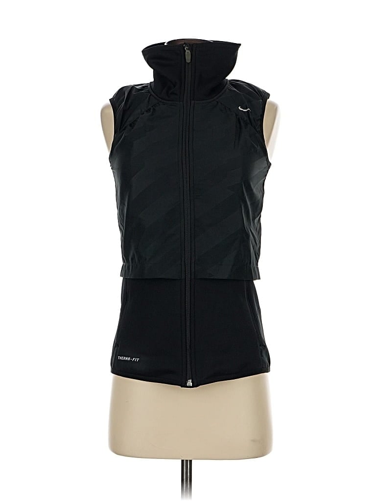 Pre-owned Nike Vest In Black