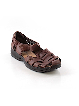 thom mcan sandals