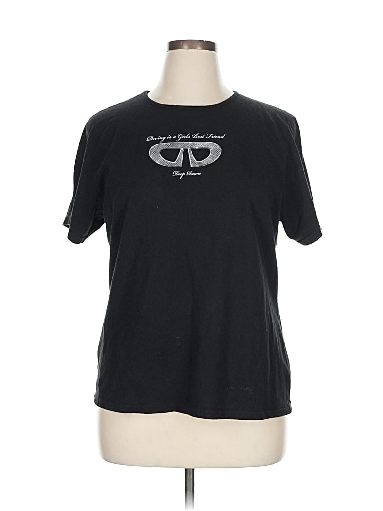 Pre-owned Hanes Short Sleeve T-shirt In Black
