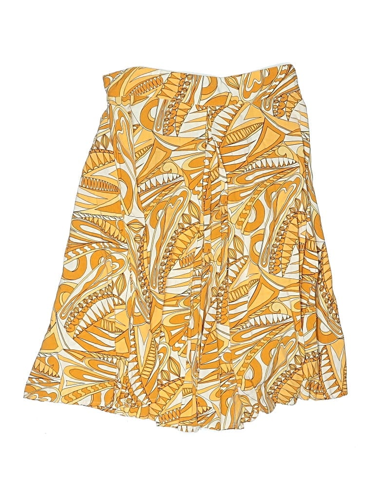 Pre-owned Aakaa Shorts In Orange