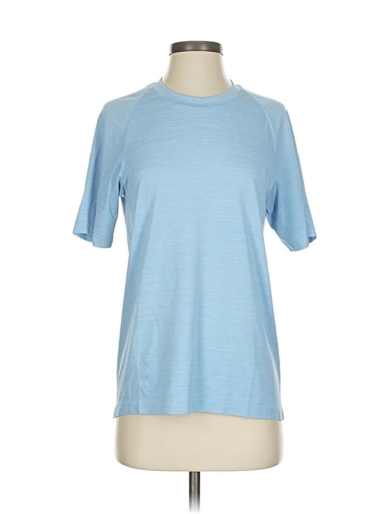 Pre-owned Uniqlo Short Sleeve T-shirt In Blue