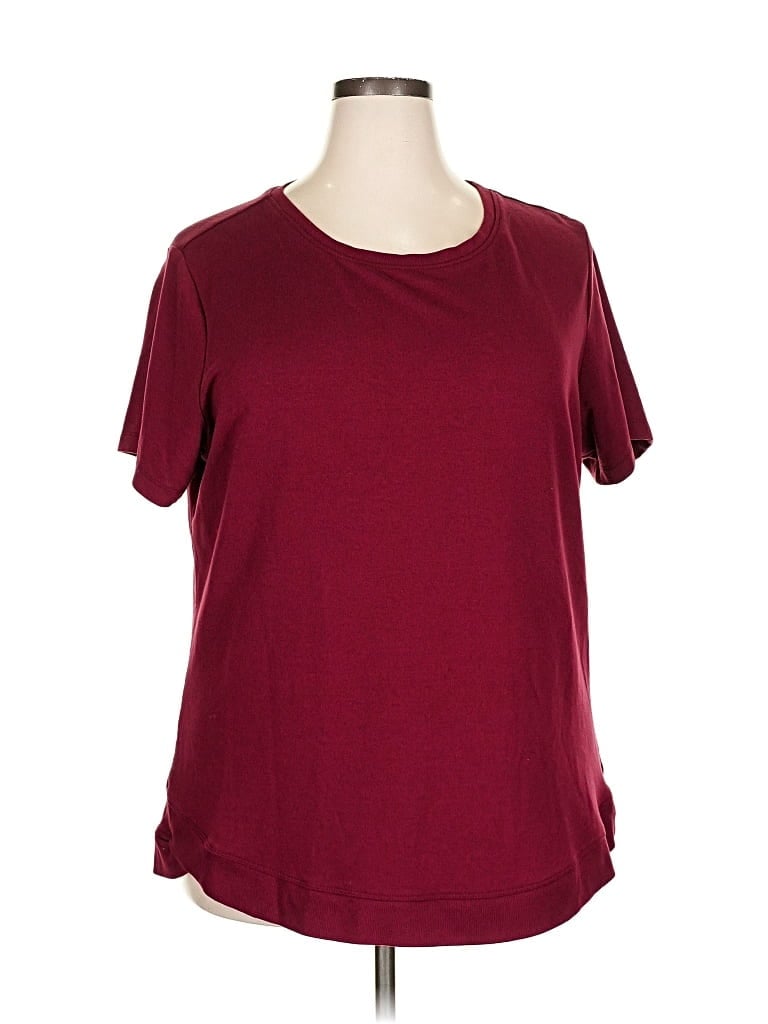 Pre-owned Danskin Short Sleeve T-shirt In Burgundy