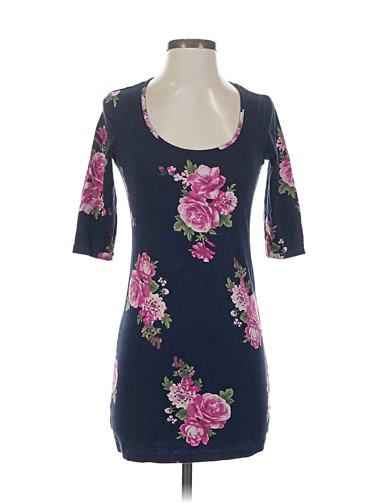 Pre-owned Garage Casual Dress In Blue