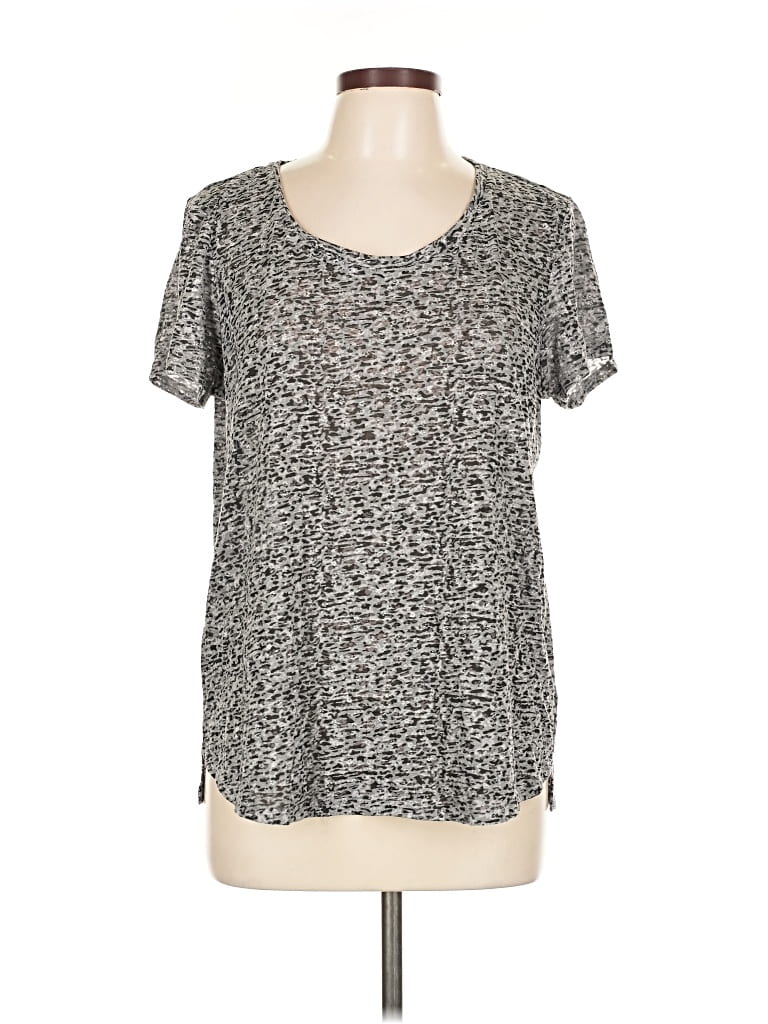 Pre-owned Vince Camuto Short Sleeve T-shirt In Gray