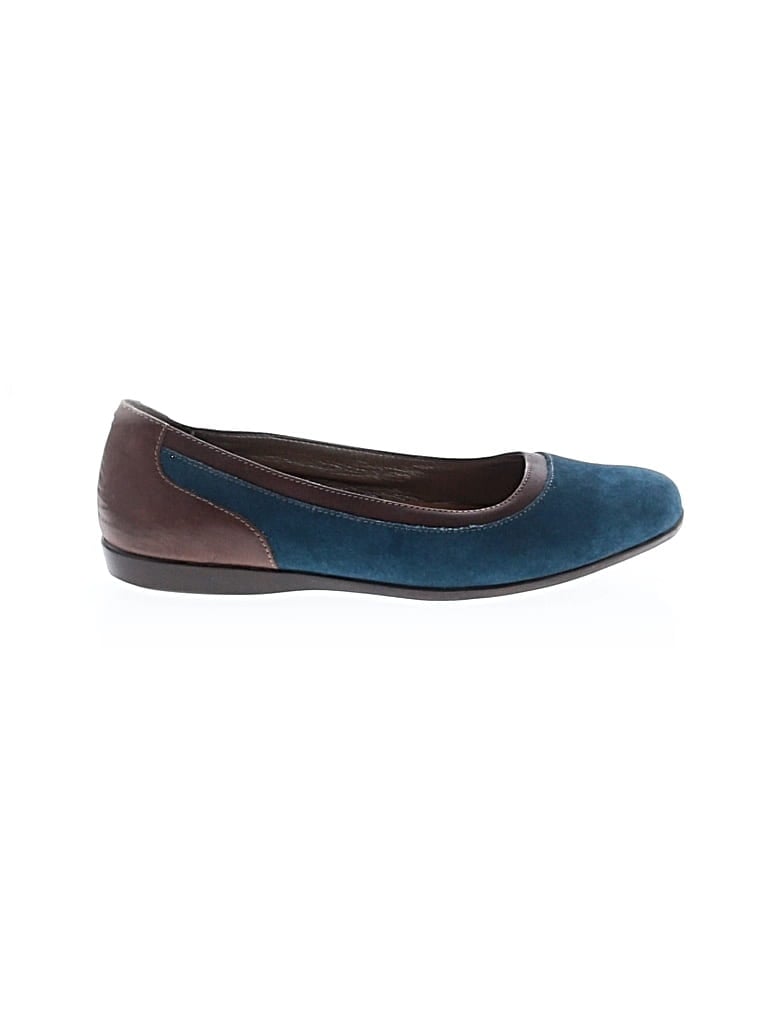 Pre-owned Hush Puppies Flats In Blue