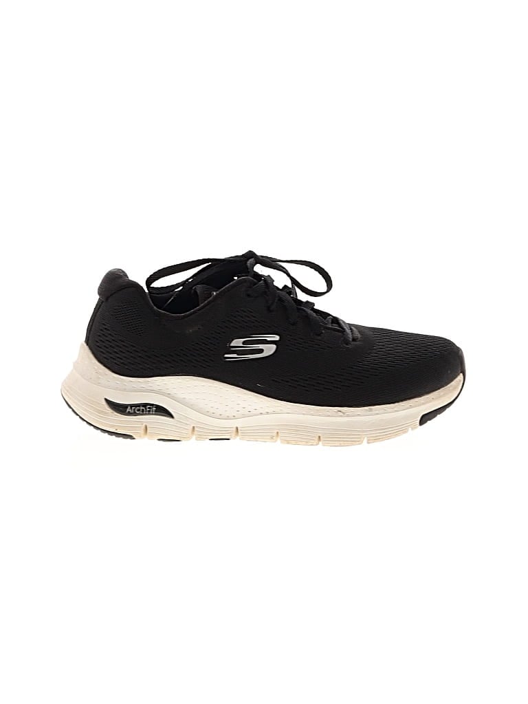 Pre-owned Skechers Sneakers In Black