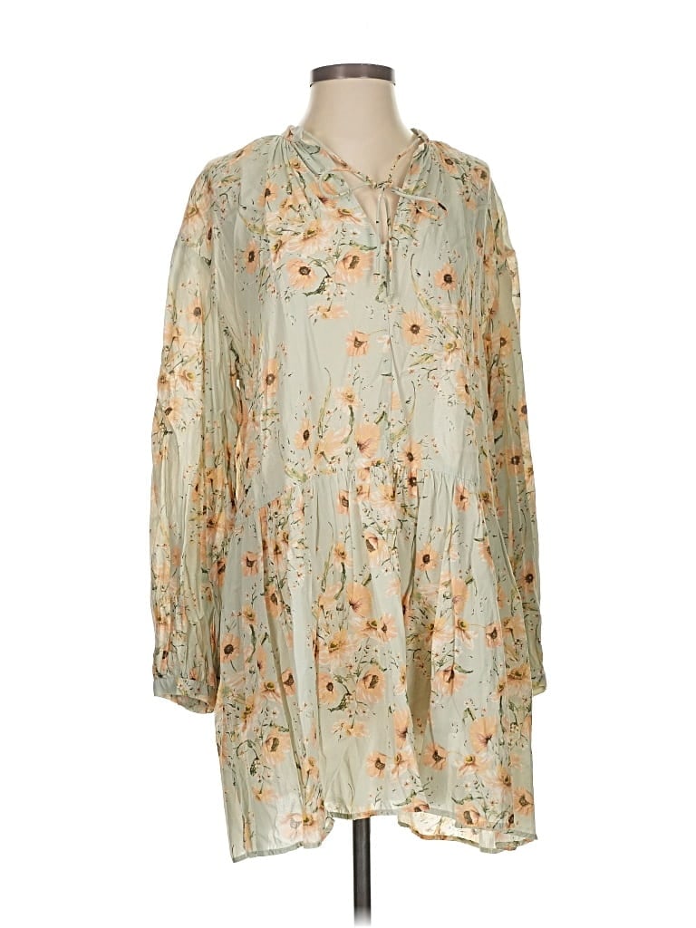 Pre-owned H&m Casual Dress In Green