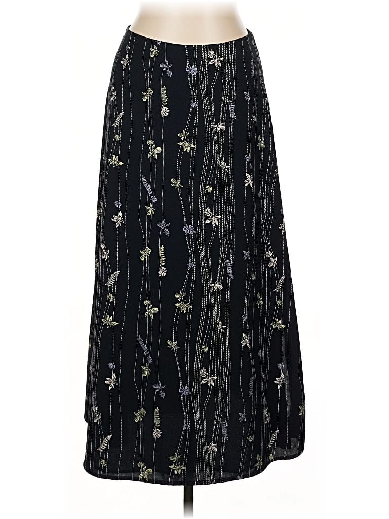 Pre-owned Villager By Liz Claiborne Casual Skirt In Black