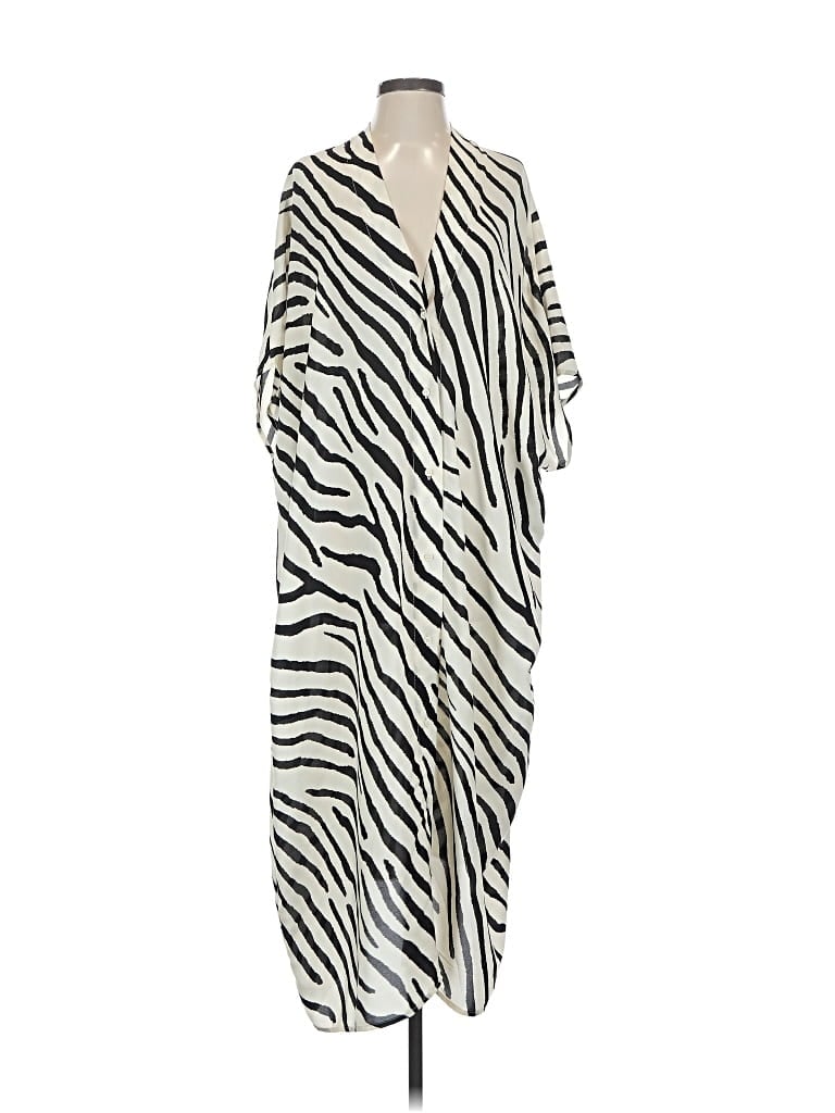 Pre-owned H&m Casual Dress In White