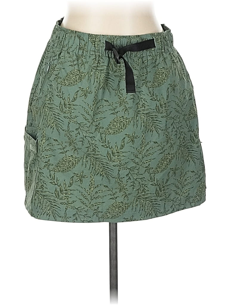 Pre-owned Aspen Casual Skirt In Green