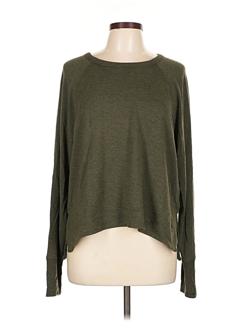 Pre-owned Athleta Long Sleeve T-shirt In Green