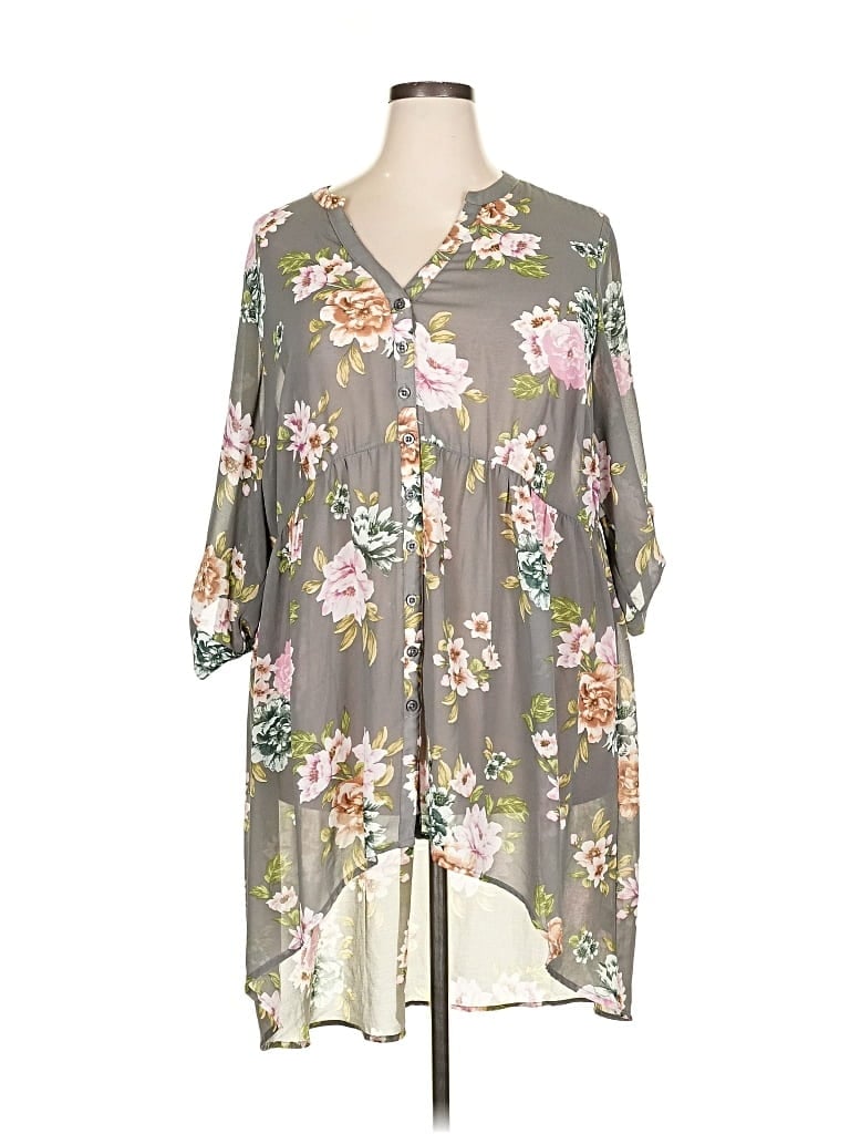 Pre-owned Torrid 3/4 Sleeve Blouse In Gray