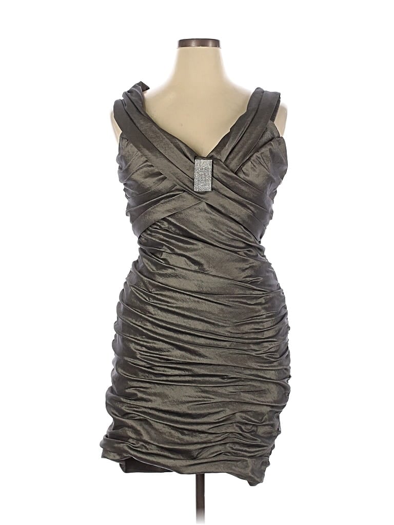 Pre-owned David's Bridal Cocktail Dress In Gray