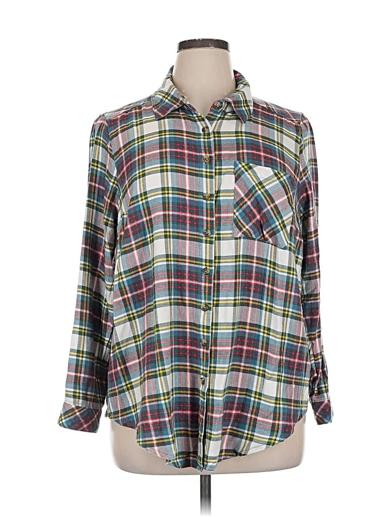 Pre-owned Torrid Long Sleeve Button Down Shirt In Green