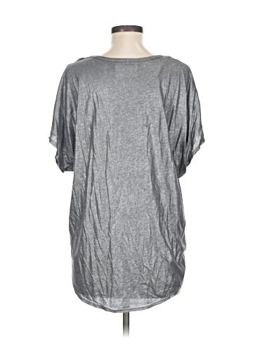 TWO by Vince Camuto Short Sleeve T-Shirt (view 2)