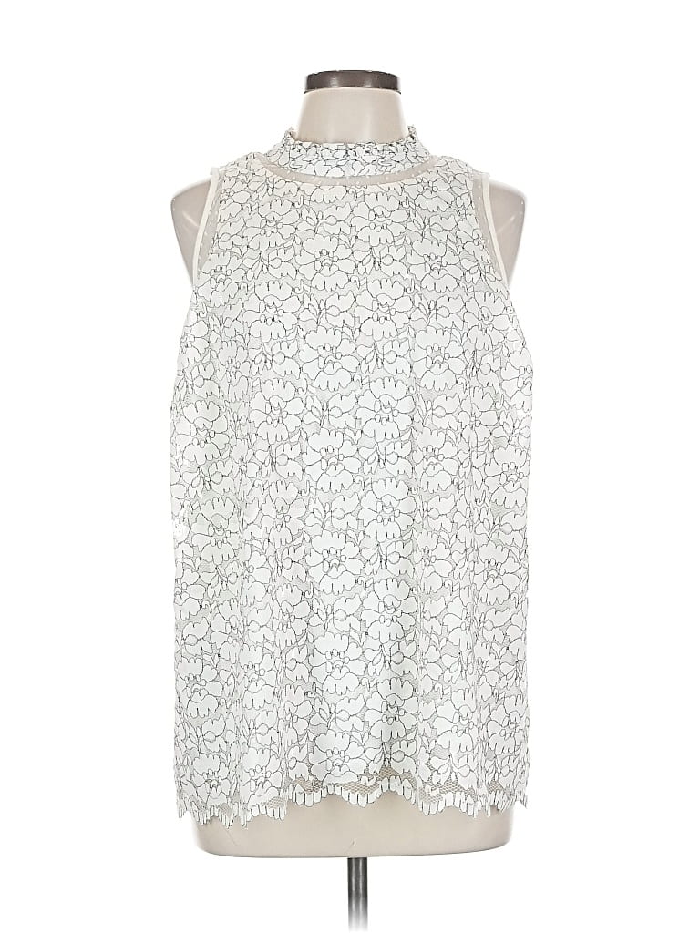 Pre-owned Torrid Sleeveless Blouse In Silver